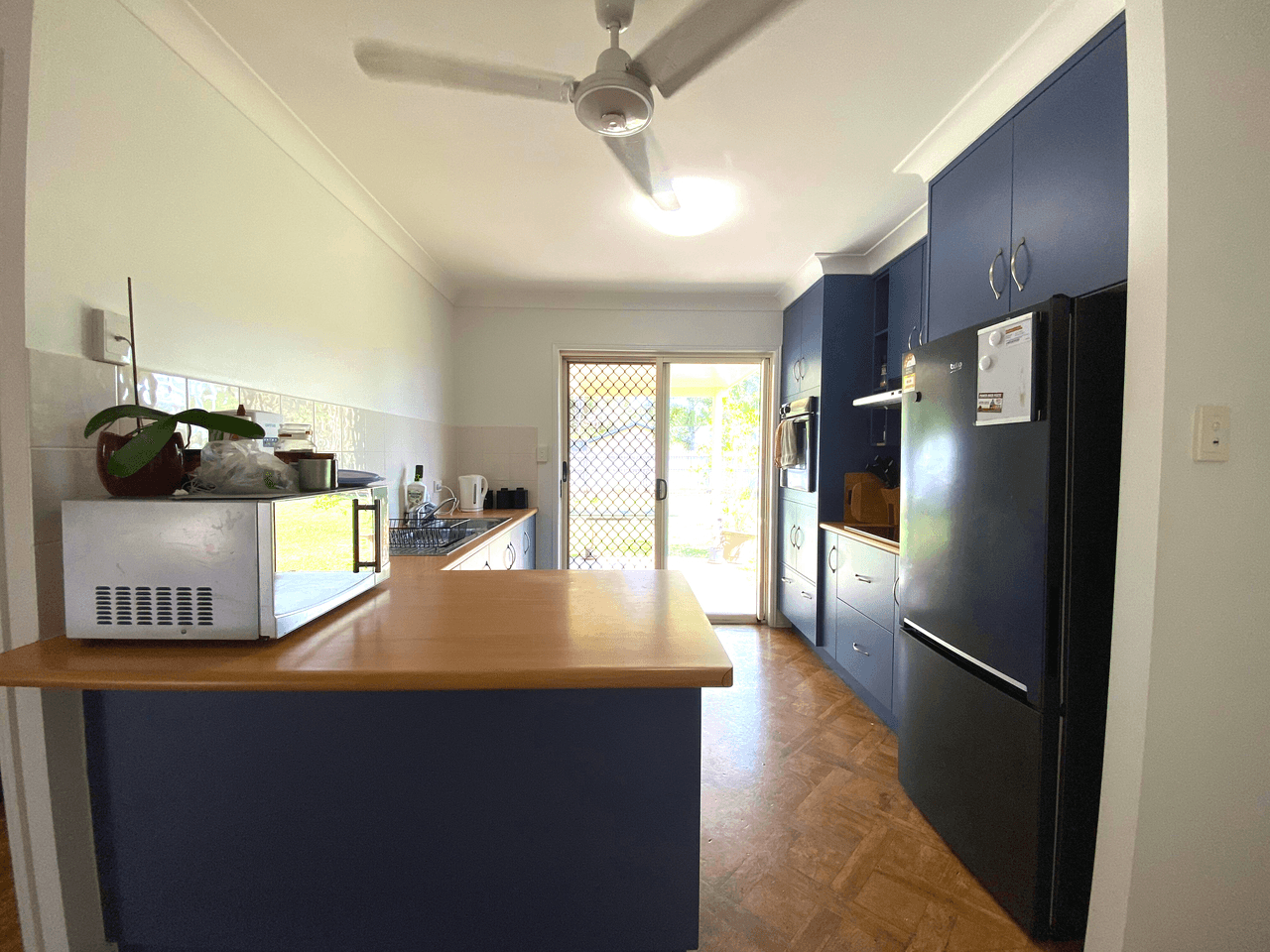 4 Kyra Close, BURDELL, QLD 4818