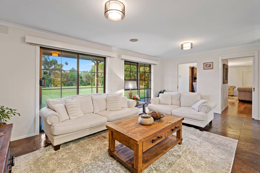 55 Bailey Road, NARRE WARREN NORTH, VIC 3804