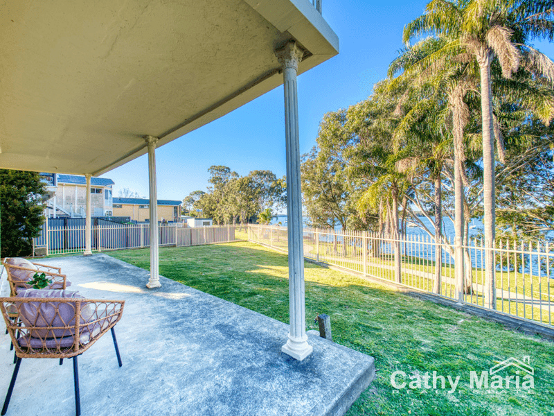 119 Griffith Street, MANNERING PARK, NSW 2259