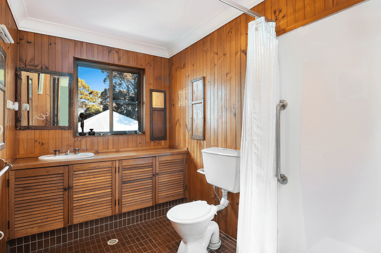 46 Railway Avenue, AUSTINMER, NSW 2515