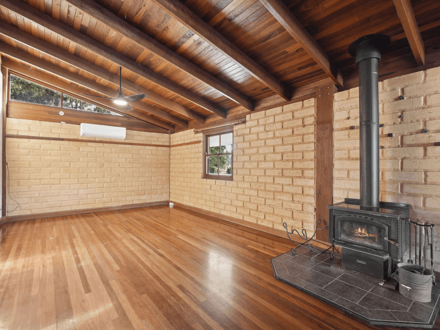 99 Pine Avenue, ULONG, NSW 2450