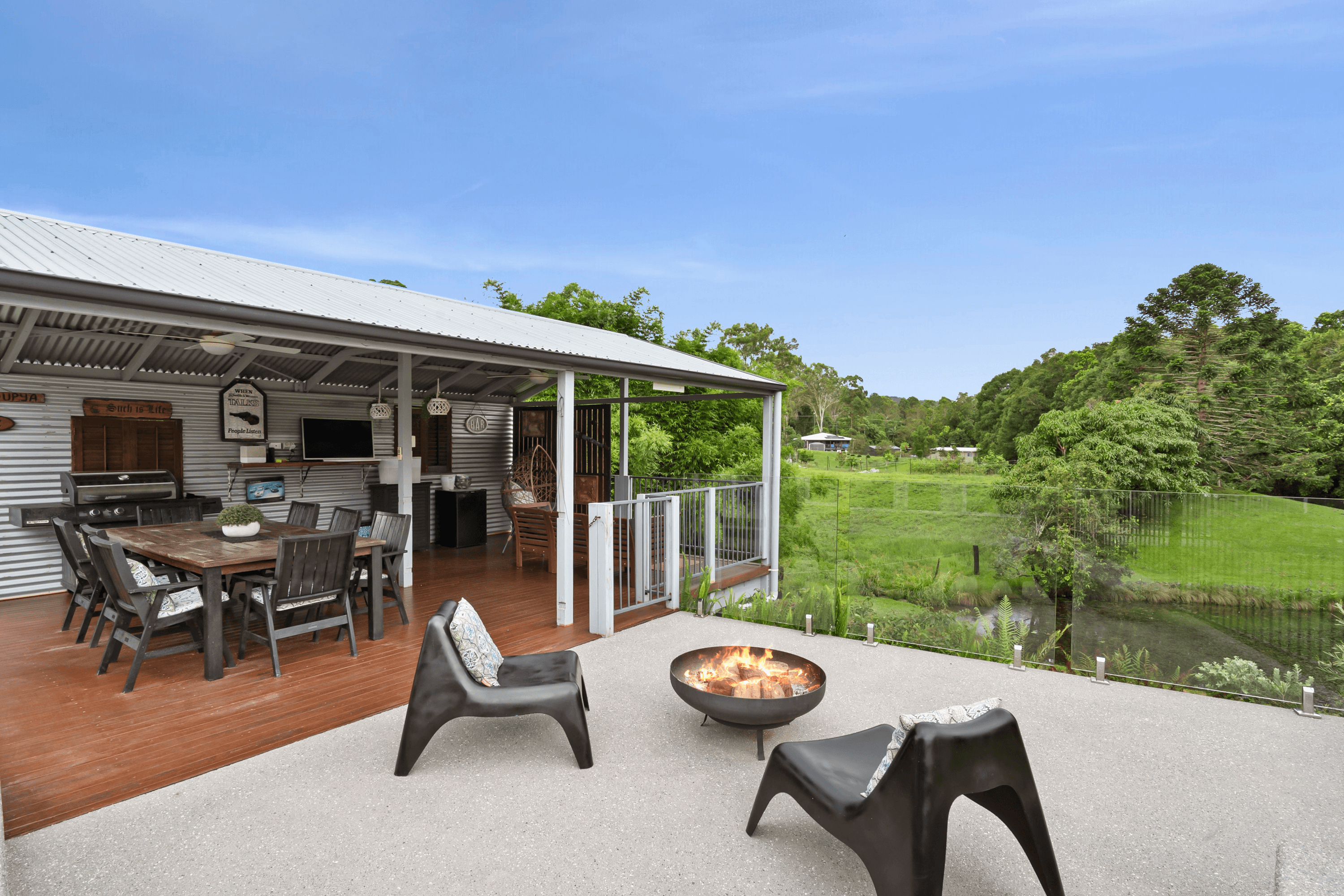 37 Smith Drive, MOOLOOLAH VALLEY, QLD 4553