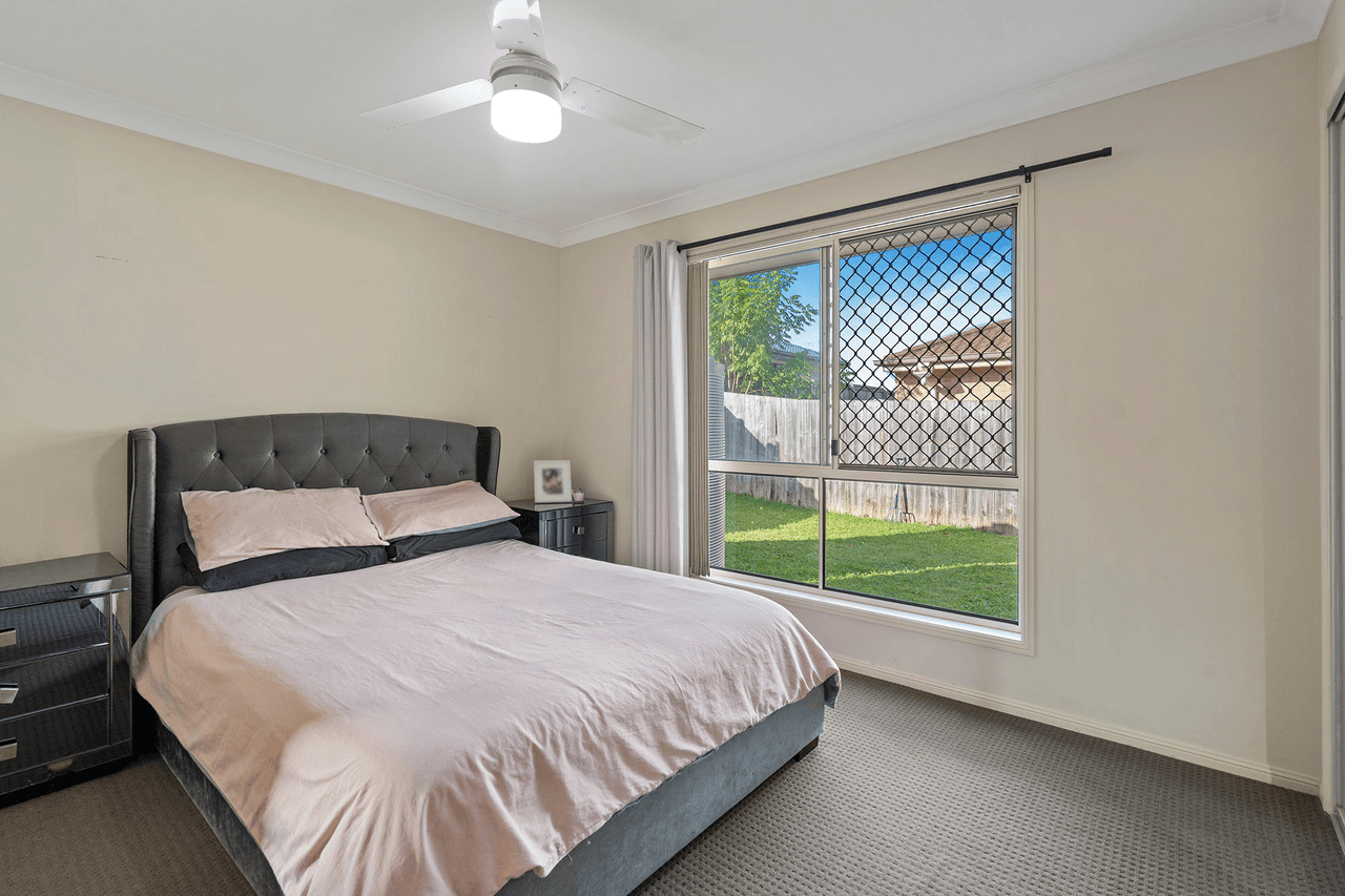 26 Spruce Street, LOGANLEA, QLD 4131