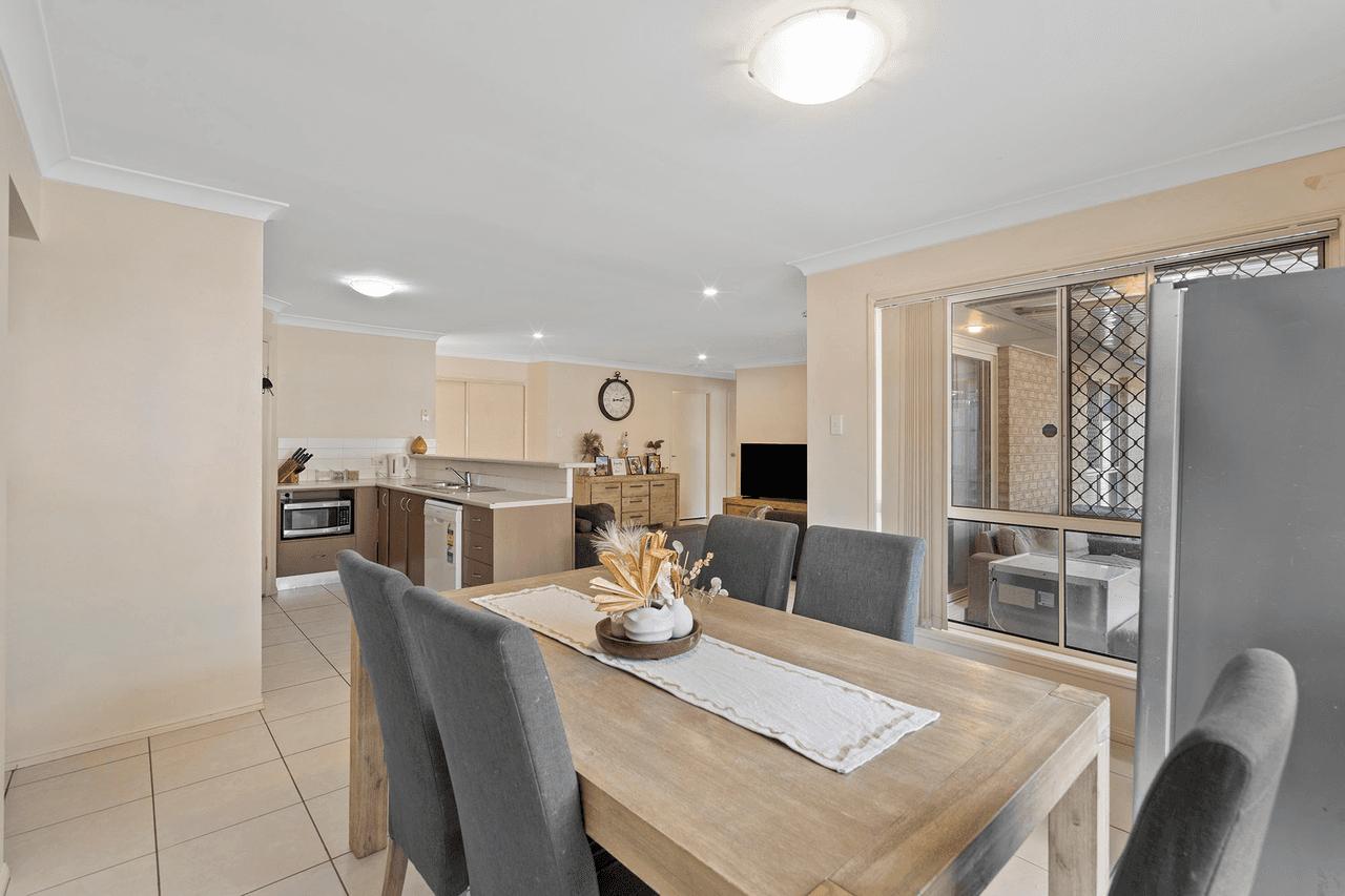 26 Spruce Street, LOGANLEA, QLD 4131