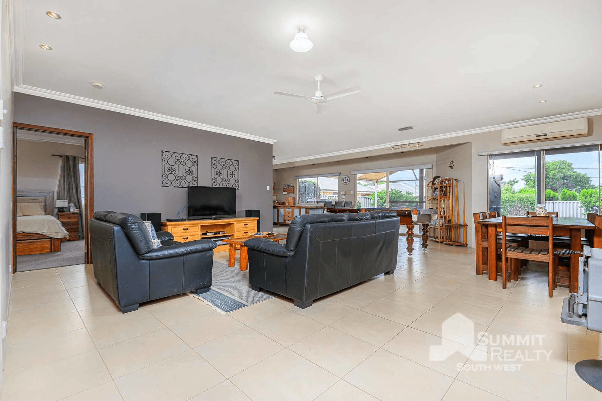 14 Hutchinson Road, Burekup, WA 6227