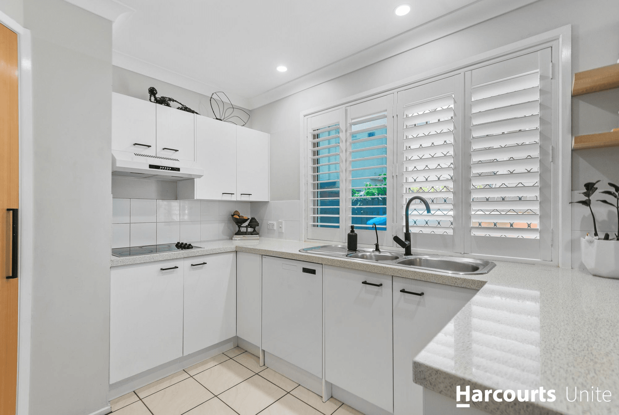 37B Queen Street, SCARBOROUGH, QLD 4020