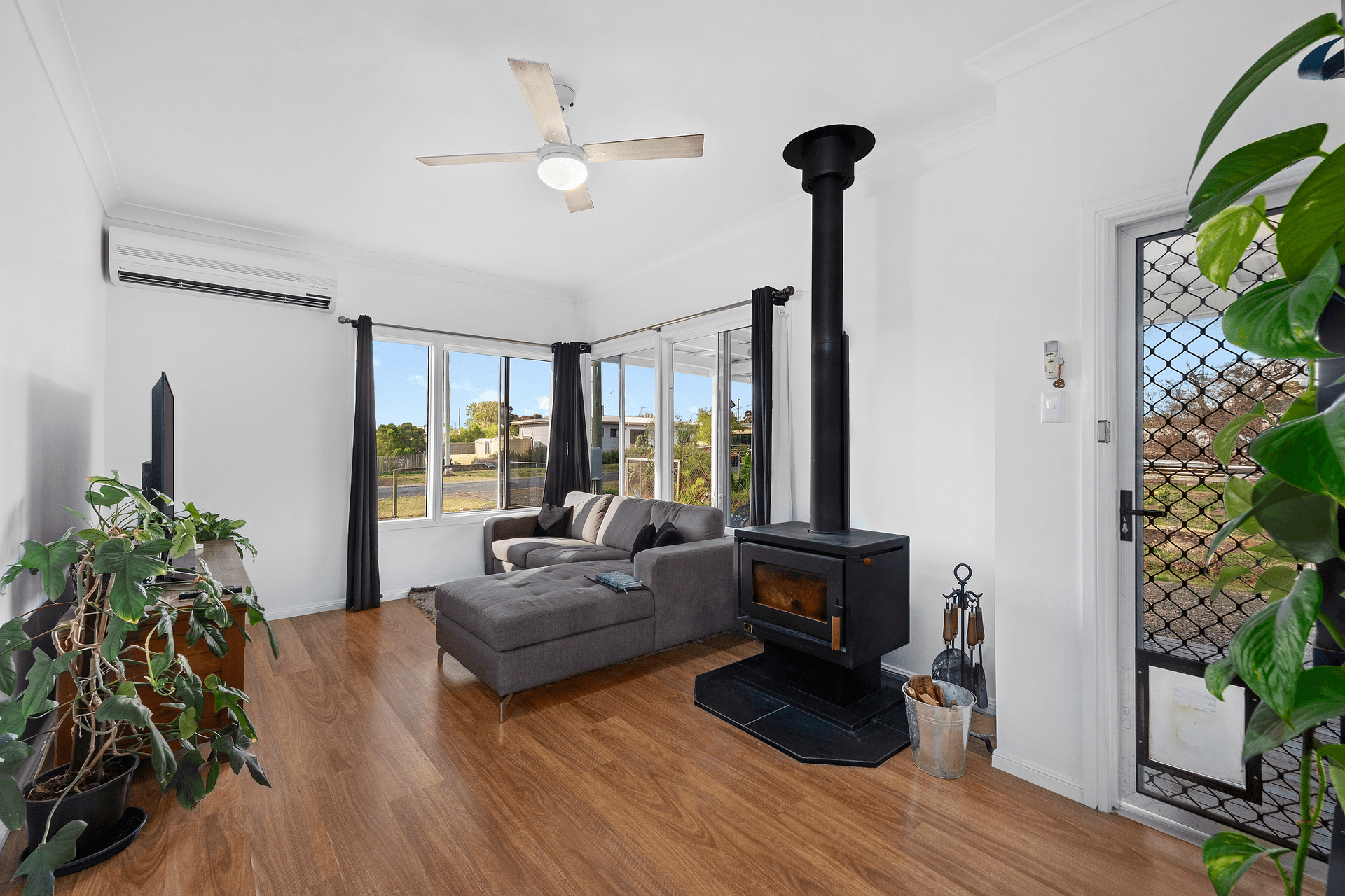 21 Free Street, Nobby, QLD 4360