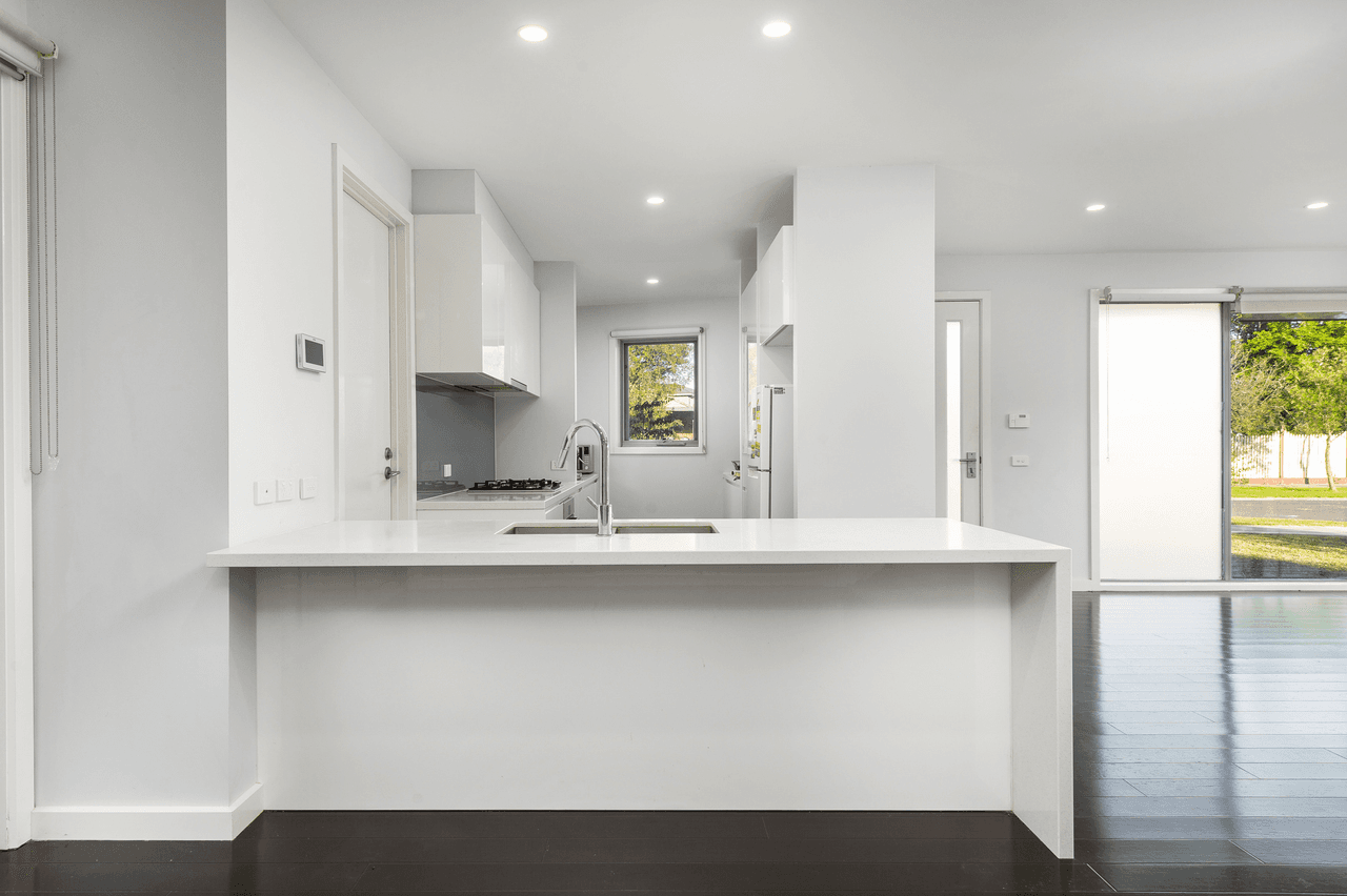 24 North Crescent, HEIDELBERG WEST, VIC 3081