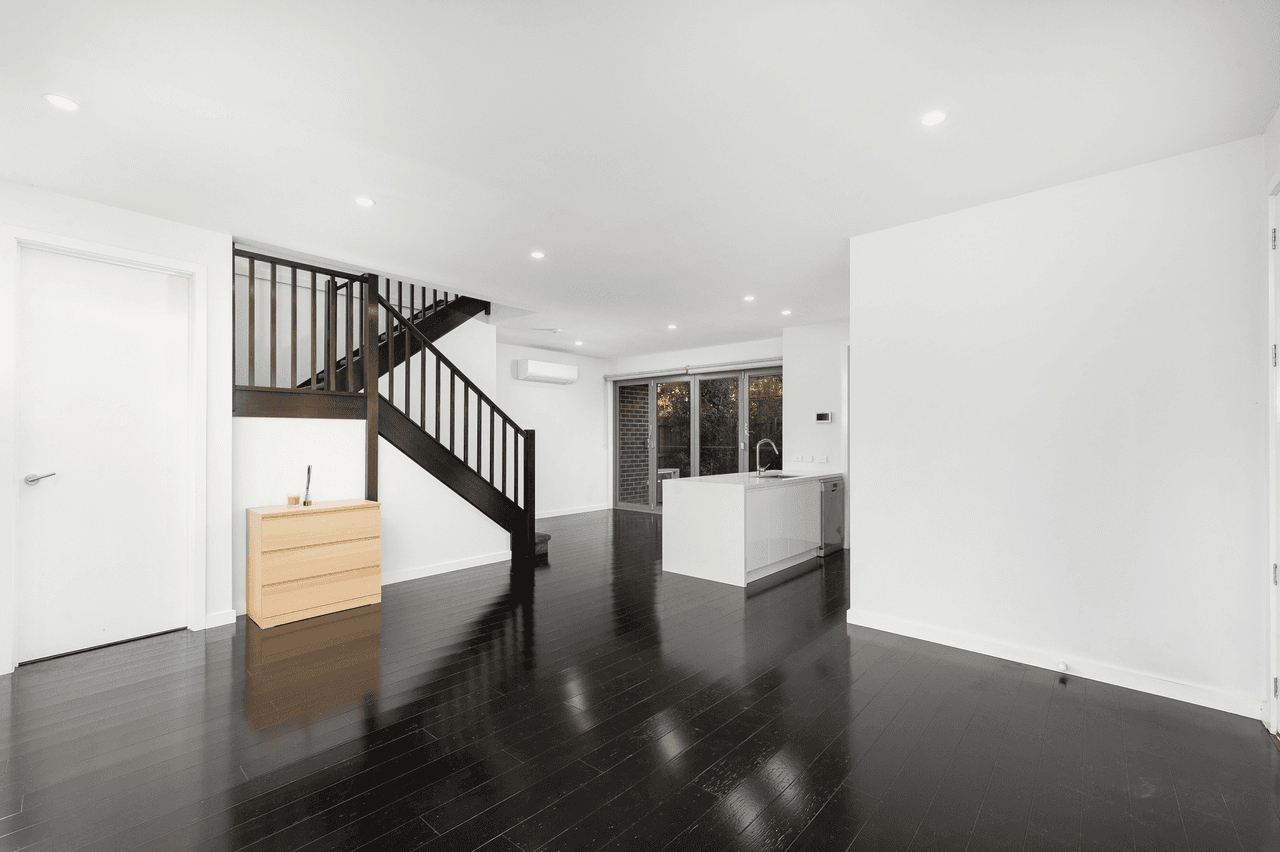 24 North Crescent, HEIDELBERG WEST, VIC 3081