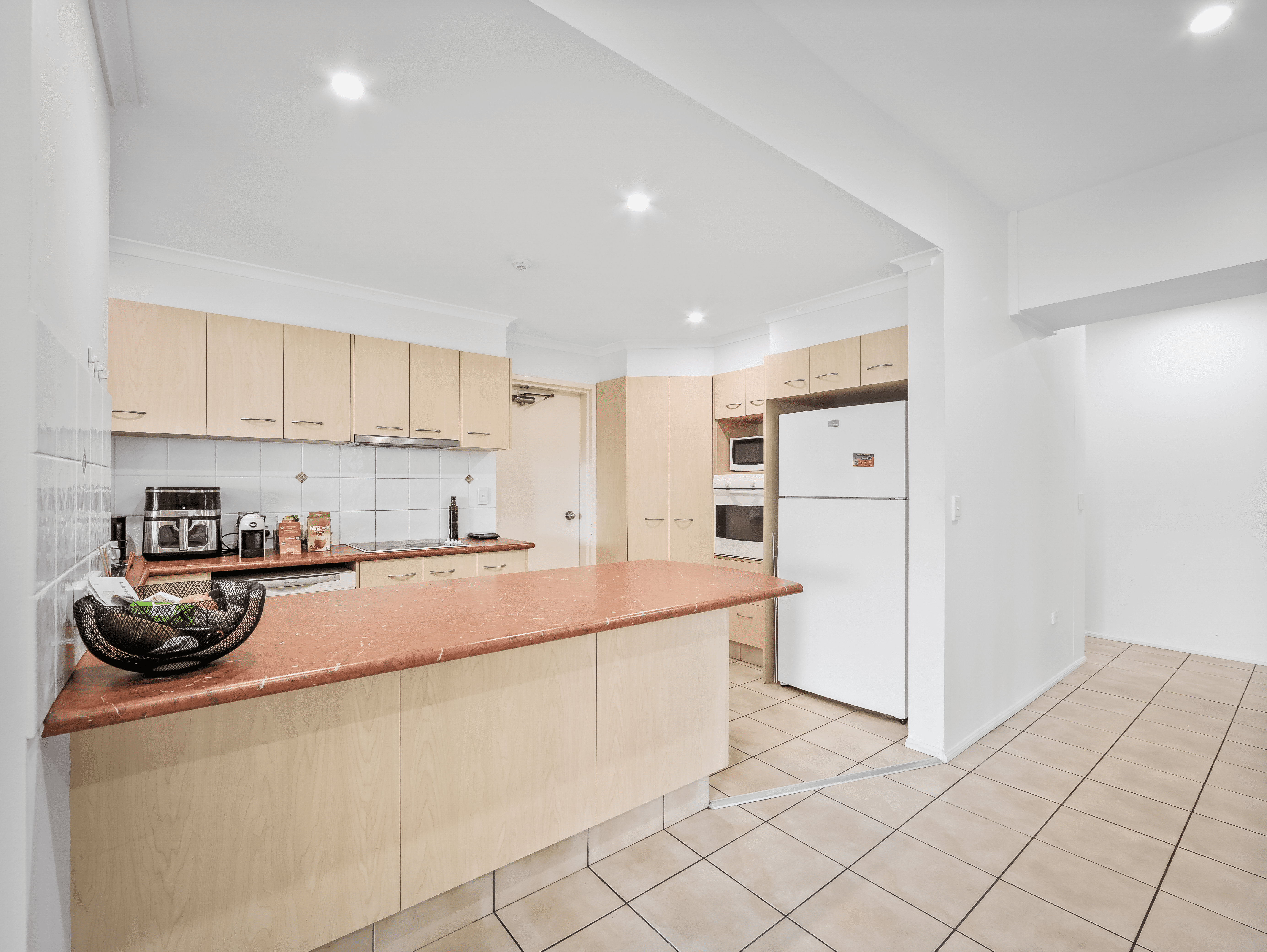 2/3458 Main Beach Parade, SURFERS PARADISE, QLD 4217