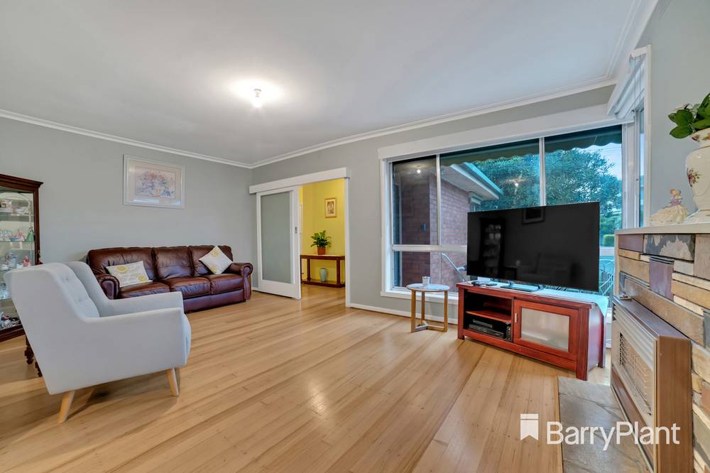 17 Alumnus Court, Wheelers Hill, VIC 3150