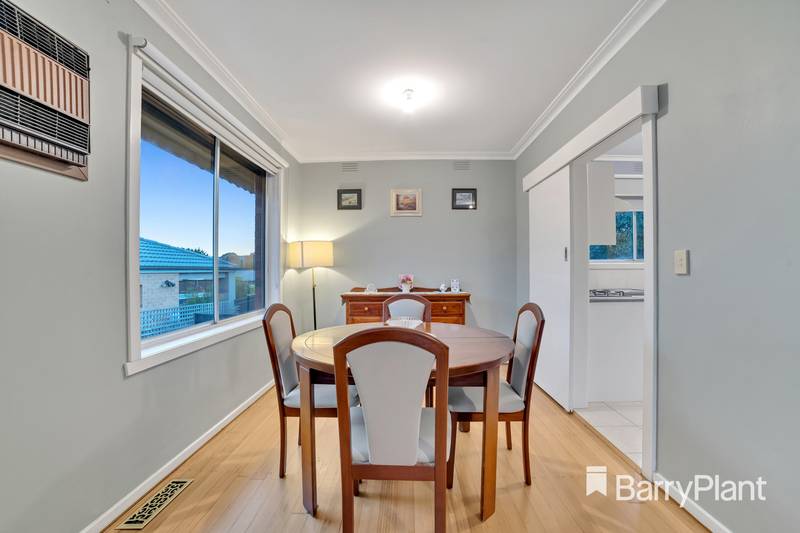 17 Alumnus Court, Wheelers Hill, VIC 3150