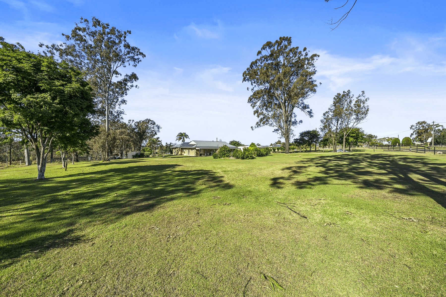 31 Benjamin Court, PLACID HILLS, QLD 4343