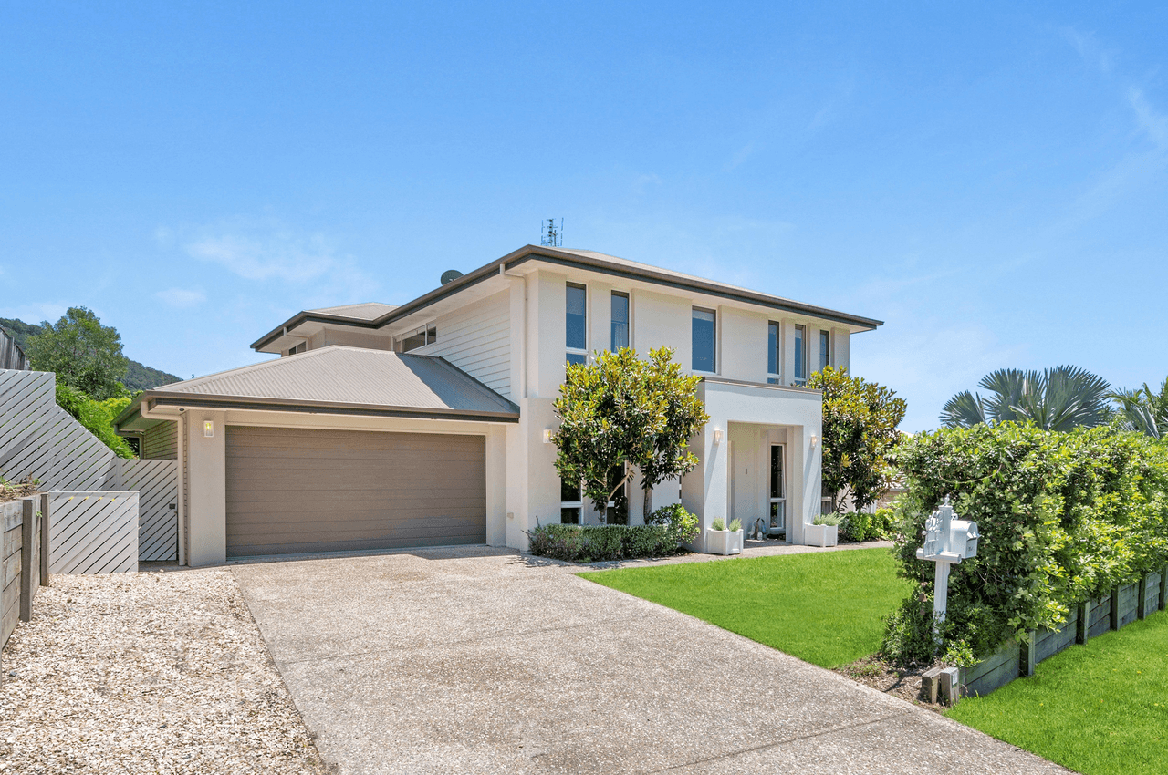 15 Yarrayne Valley Drive, UPPER COOMERA, QLD 4209