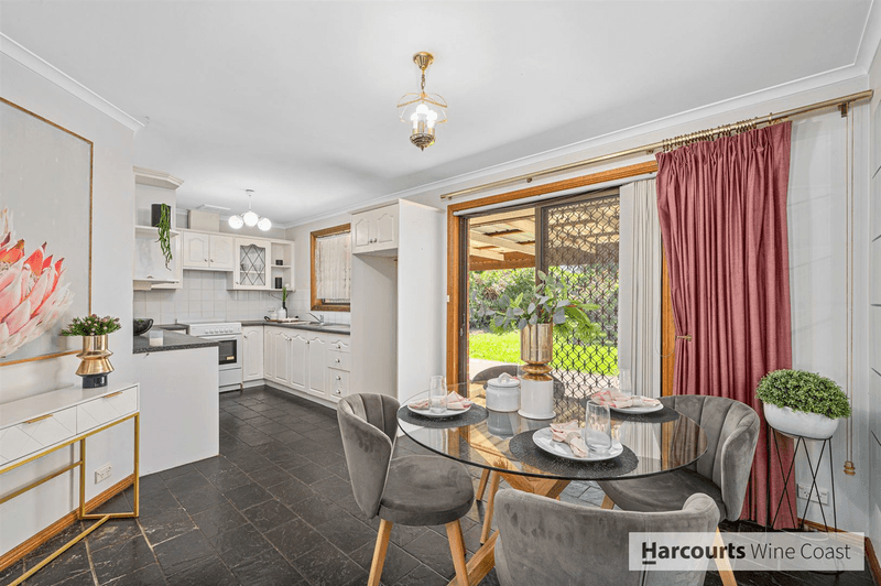 25 Illman Crescent, Aldinga Beach, SA 5173