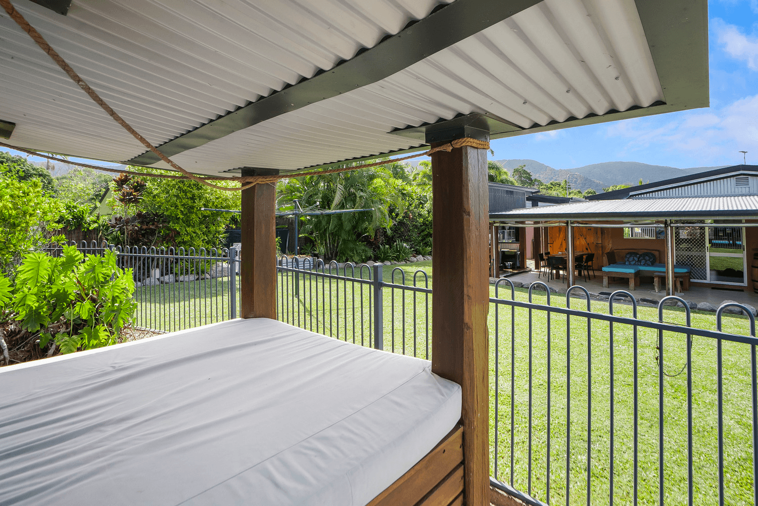 37 Frankston Street, Kewarra Beach, QLD 4879