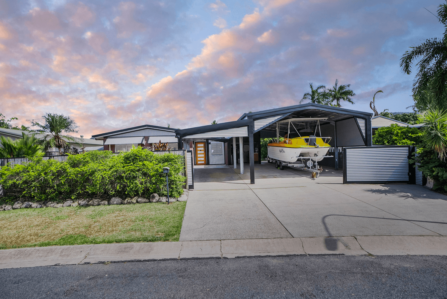 37 Frankston Street, Kewarra Beach, QLD 4879