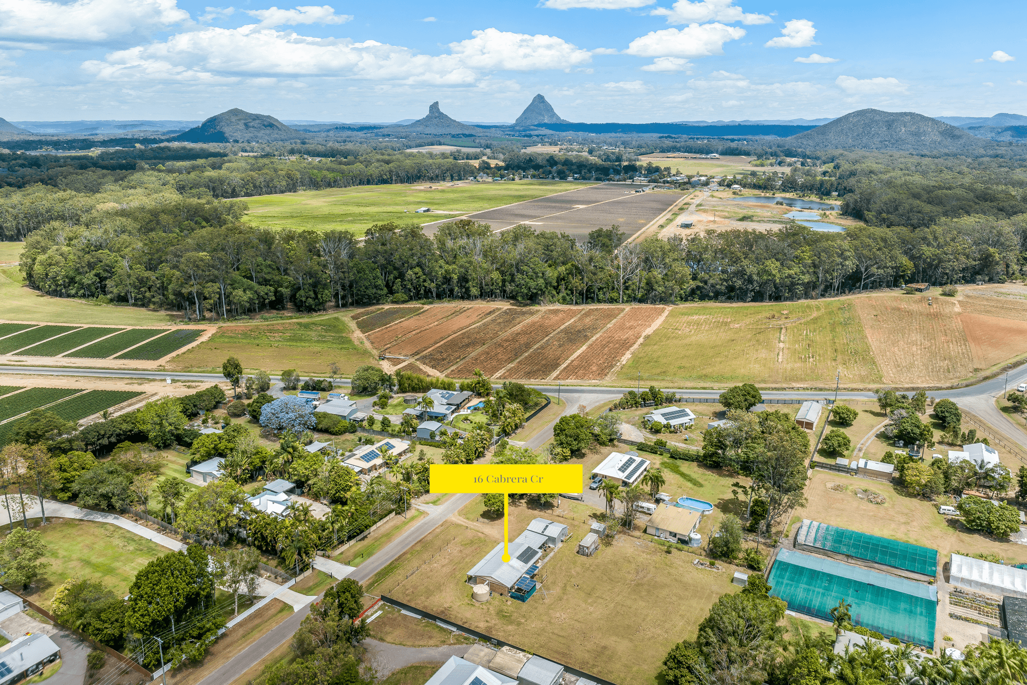 16 Cabrera Crescent, BEERWAH, QLD 4519