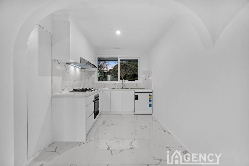 71 Somerset Drive, DANDENONG NORTH, VIC 3175