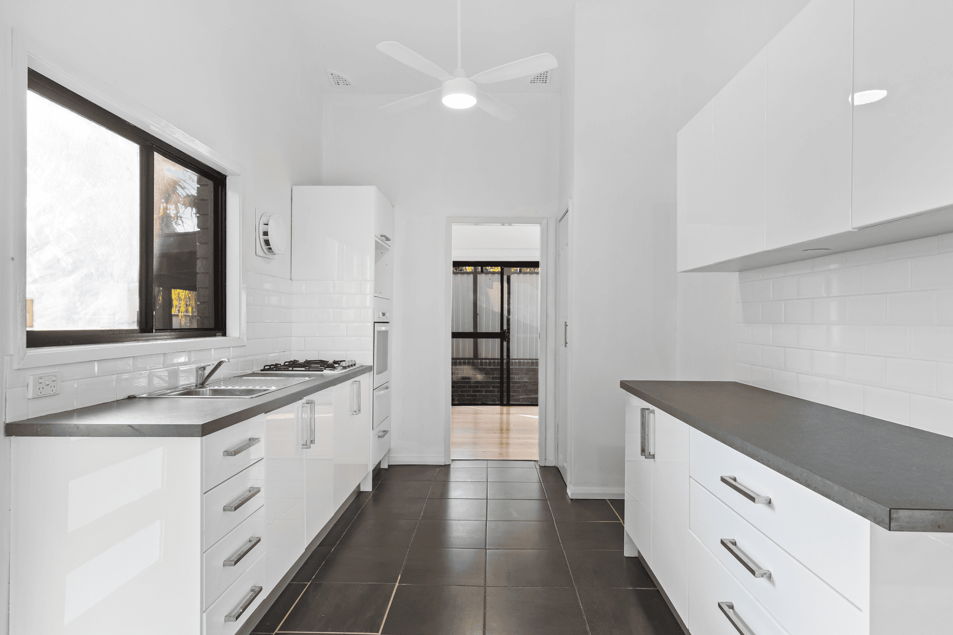 27-29 Casey Drive, Watanobbi, NSW 2259