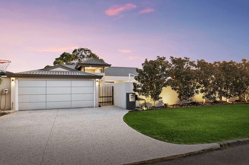 9a Nairn Road, APPLECROSS, WA 6153