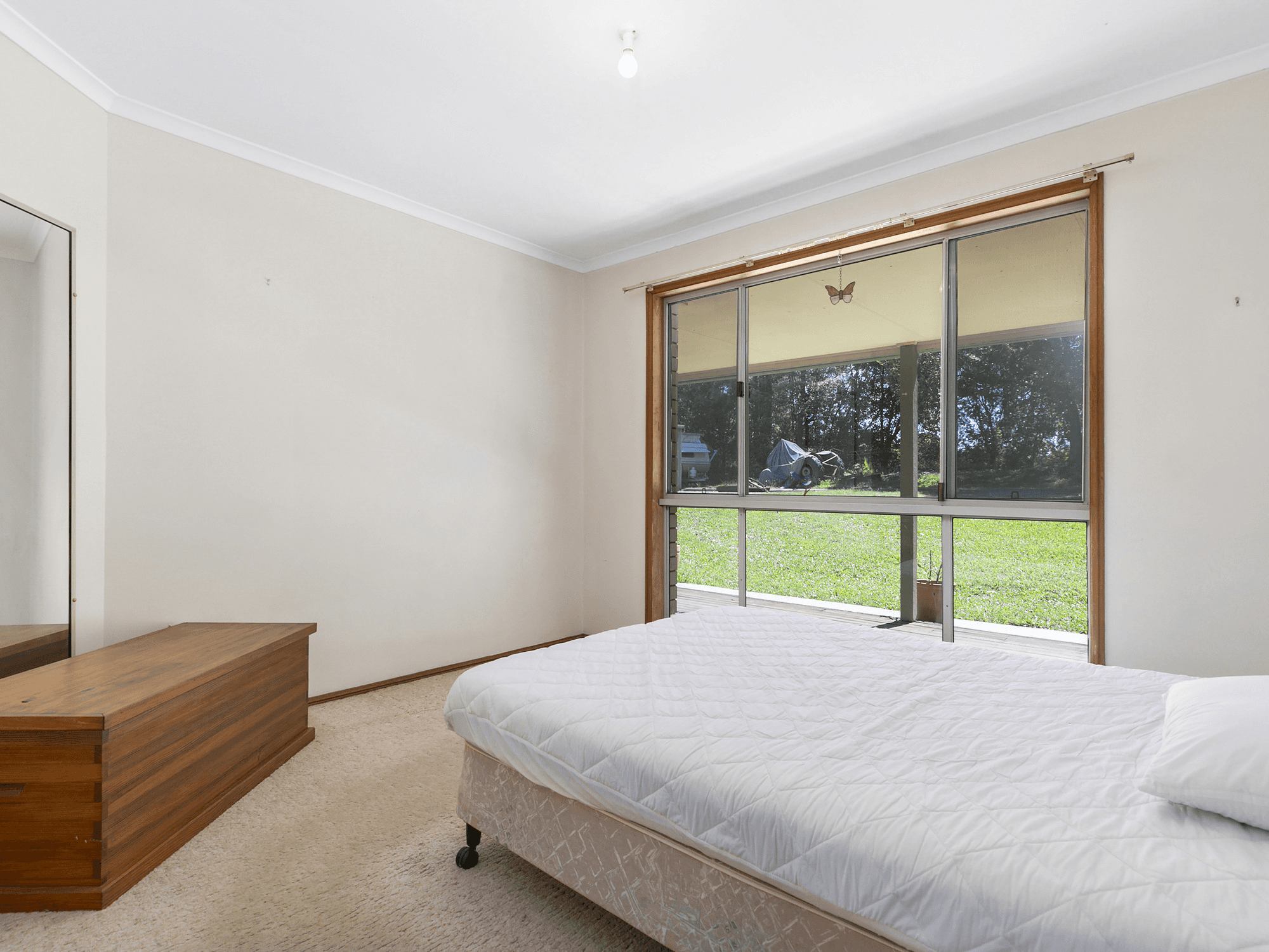 9 Pine Tree Dr, Lake Macdonald, QLD 4563