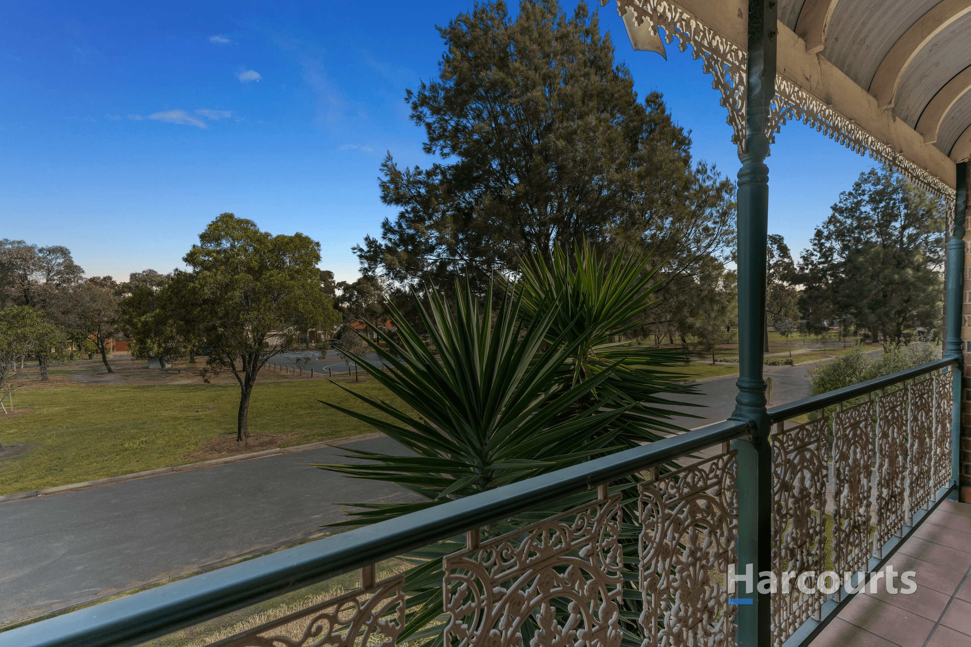 34 Sheoke Grove, Cairnlea, VIC 3023