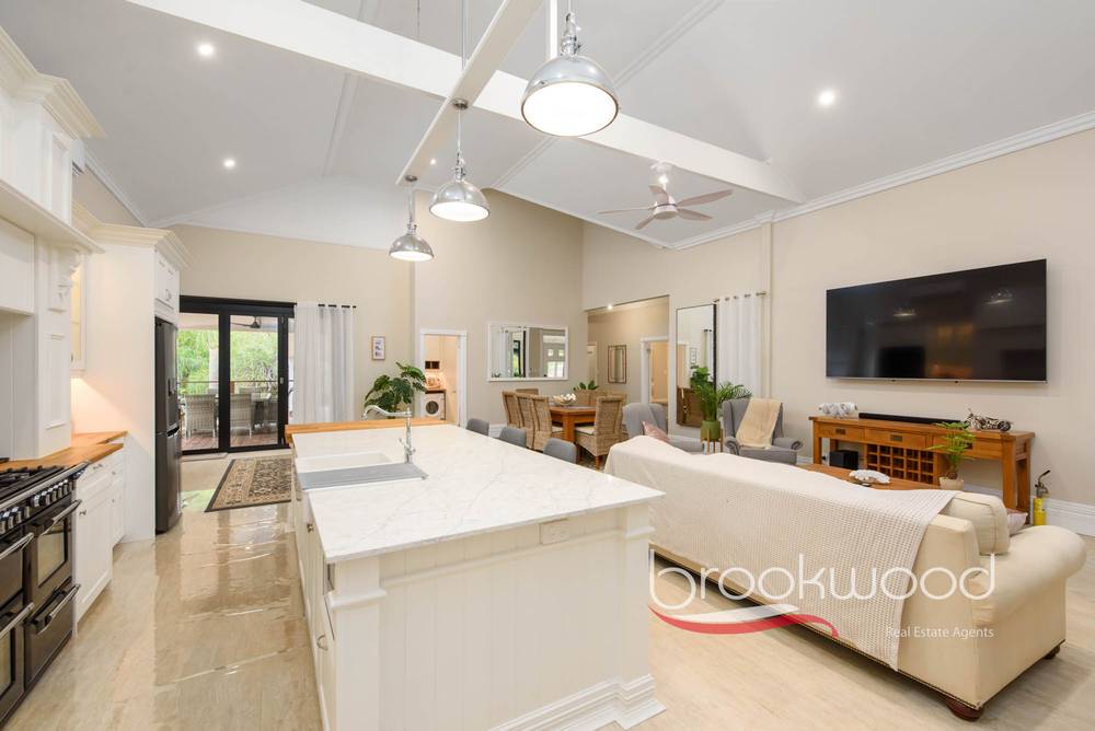 20 Hardey Road, Glen Forrest, WA 6071