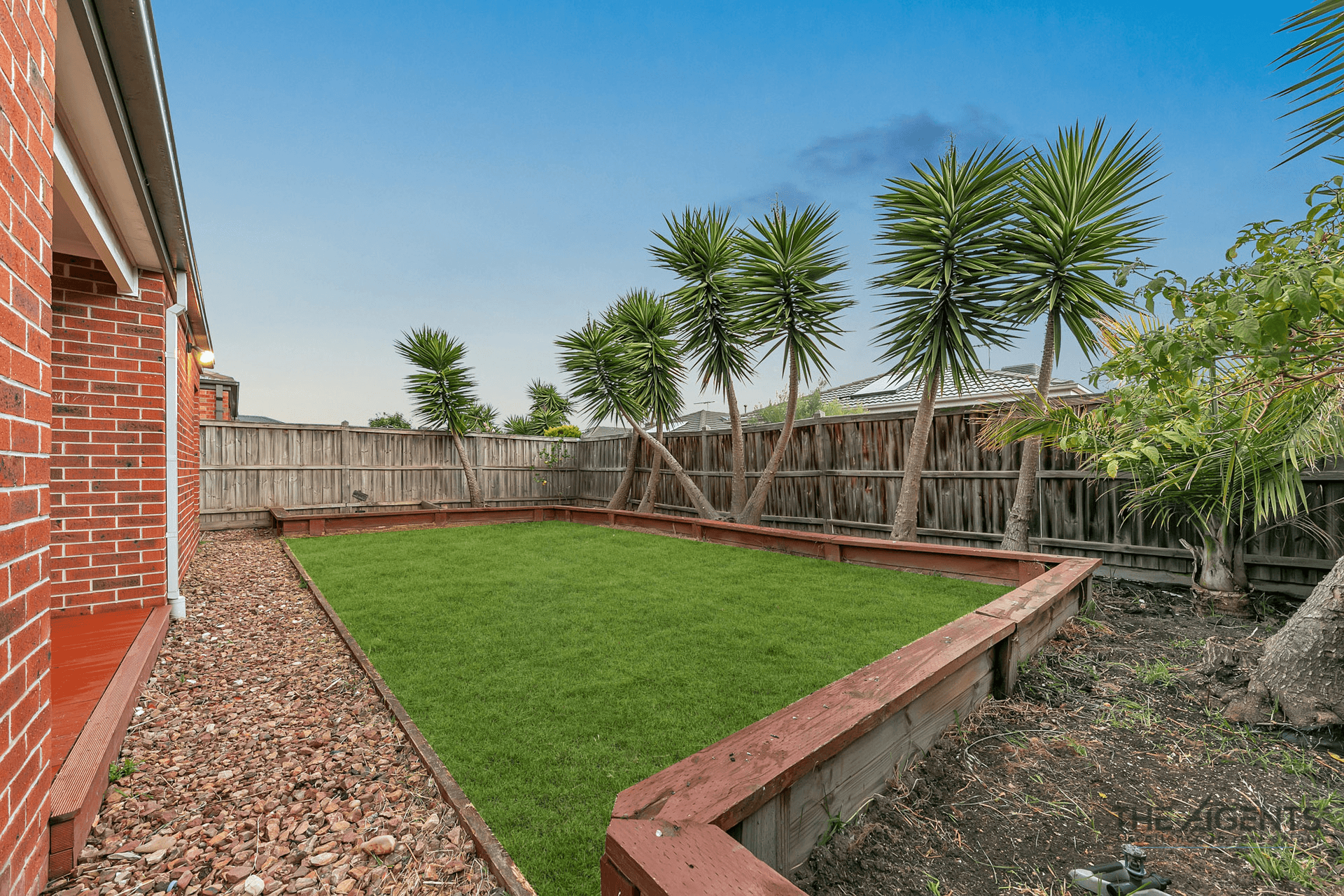 28 Tropic Circuit, Point Cook, VIC 3030