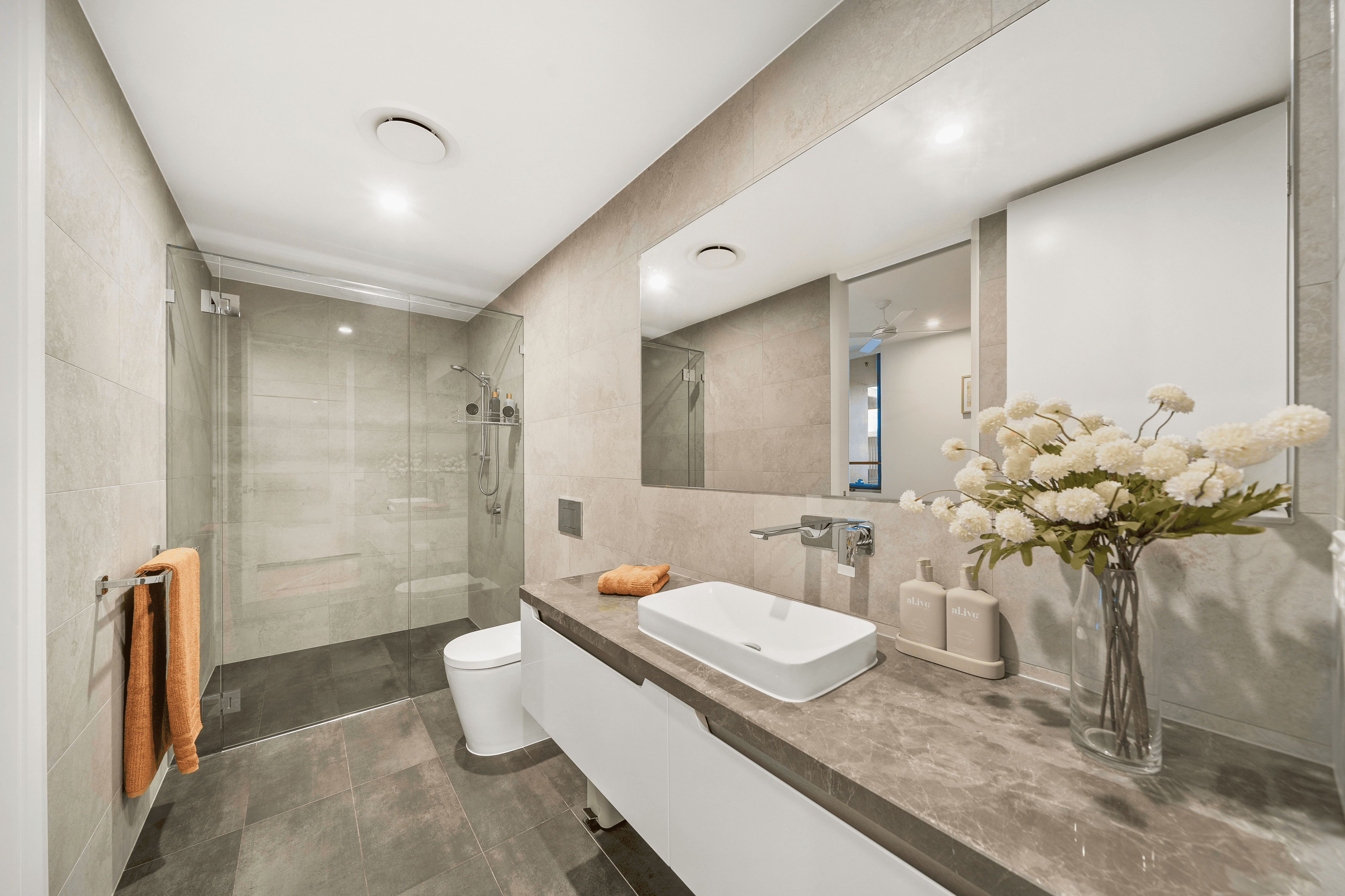 281/59-67 Marine Parade, REDCLIFFE, QLD 4020