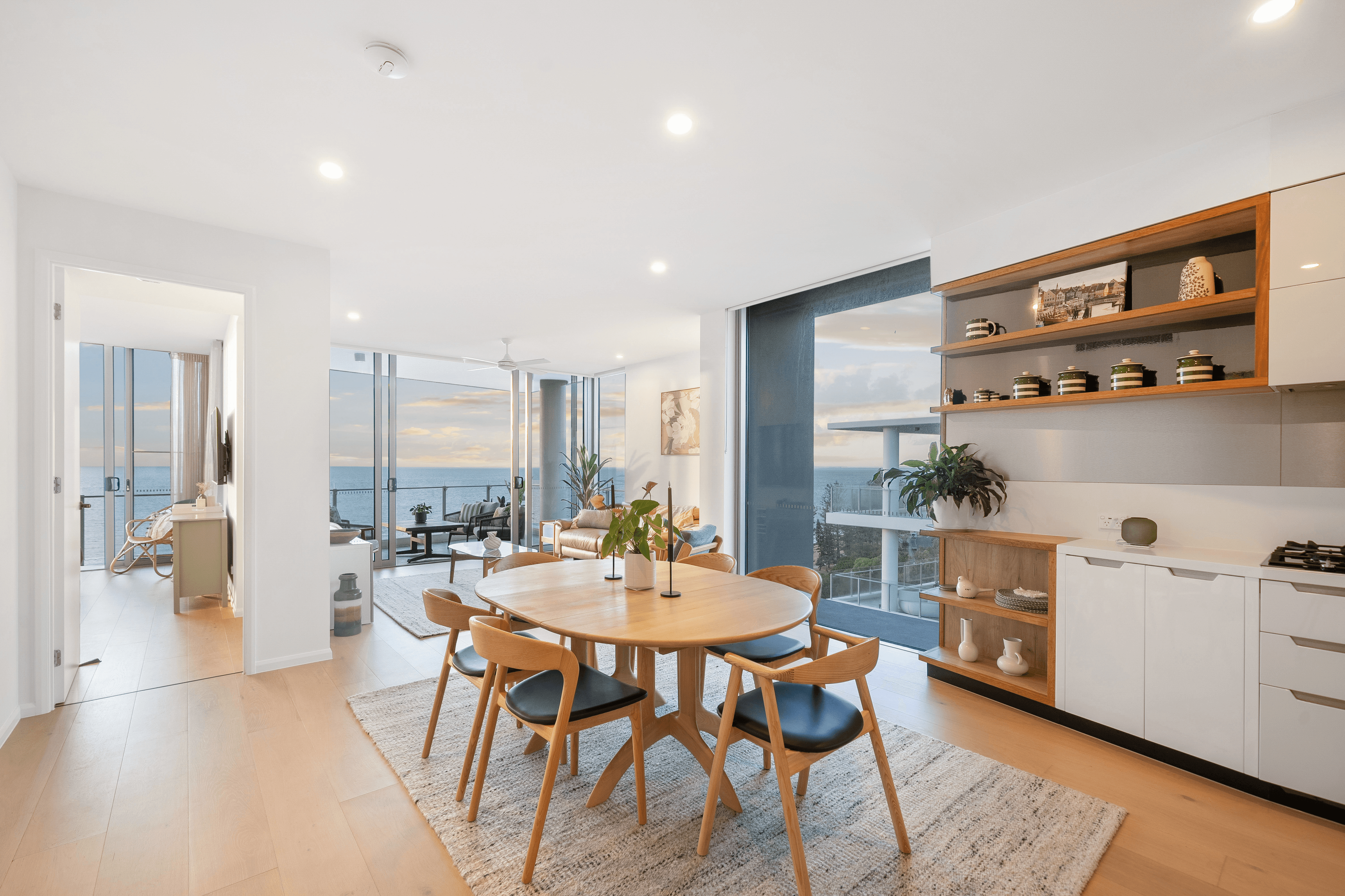 281/59-67 Marine Parade, REDCLIFFE, QLD 4020