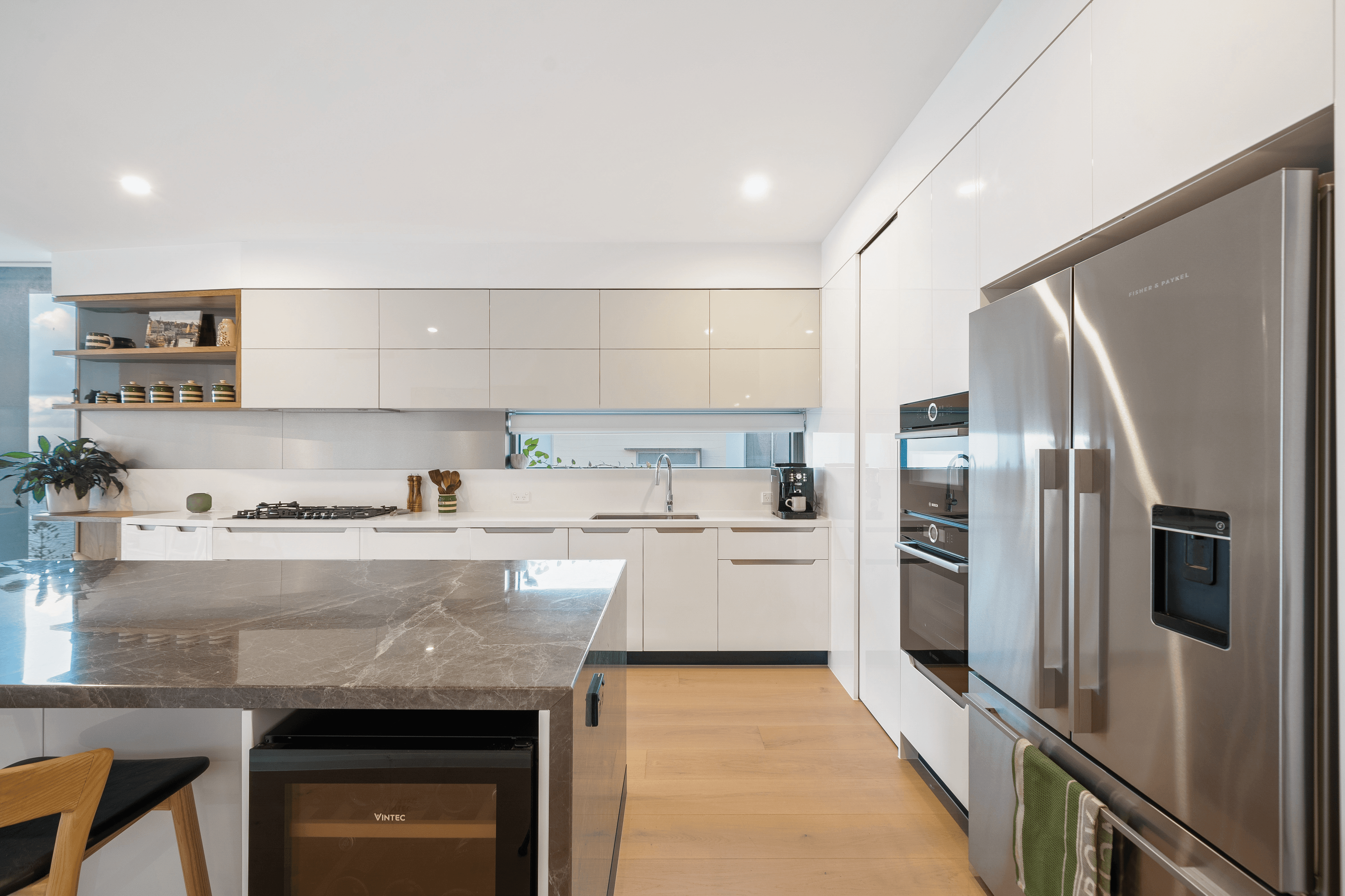 281/59-67 Marine Parade, REDCLIFFE, QLD 4020