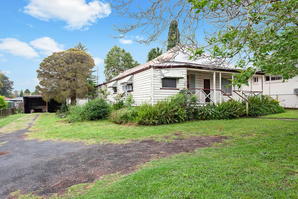 73 South Street, RANGEVILLE, QLD 4350