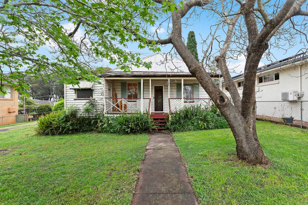 73 South Street, RANGEVILLE, QLD 4350