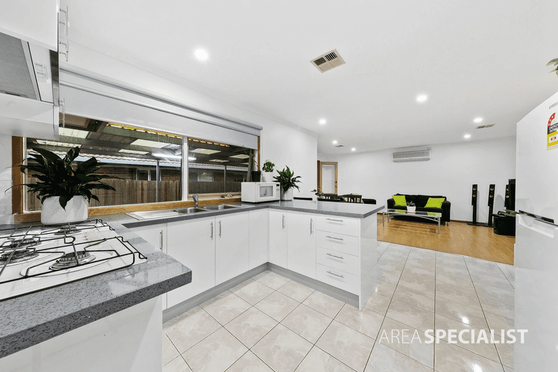 6 Dairy Close, SYDENHAM, VIC 3037