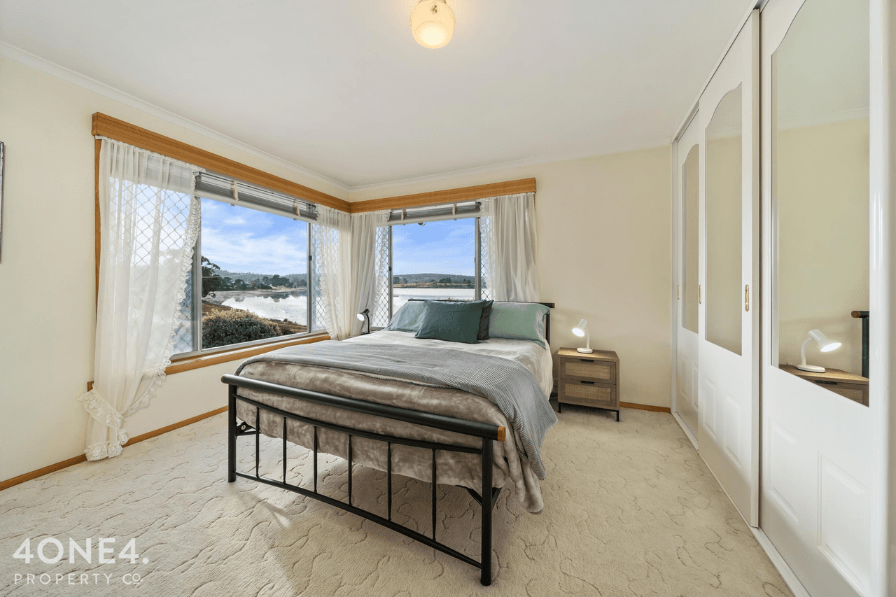 84 Esplanade, Oatlands, TAS 7120