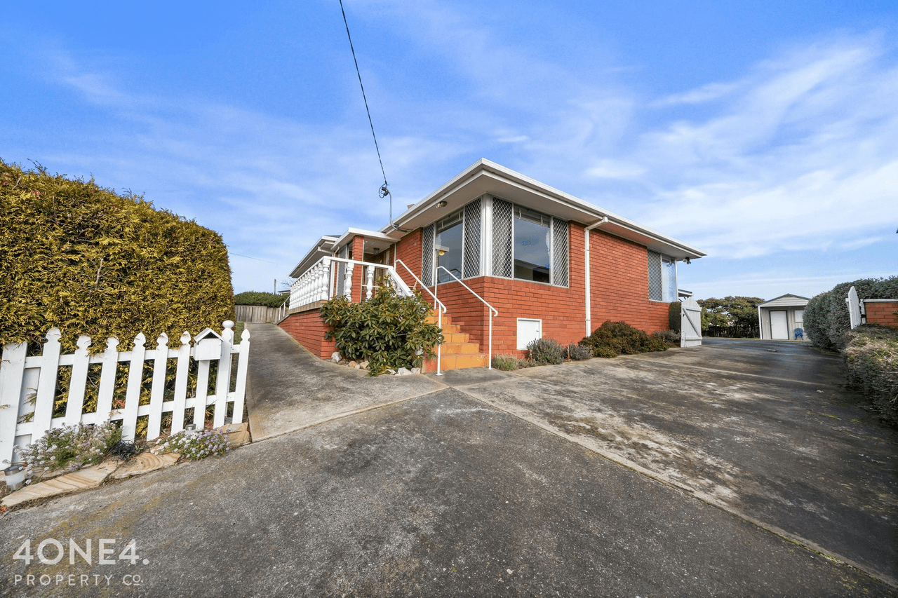 84 Esplanade, Oatlands, TAS 7120