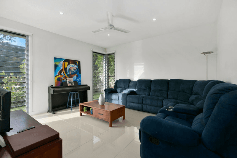 10 Wild Apple Ct, Noosa Heads, QLD 4567