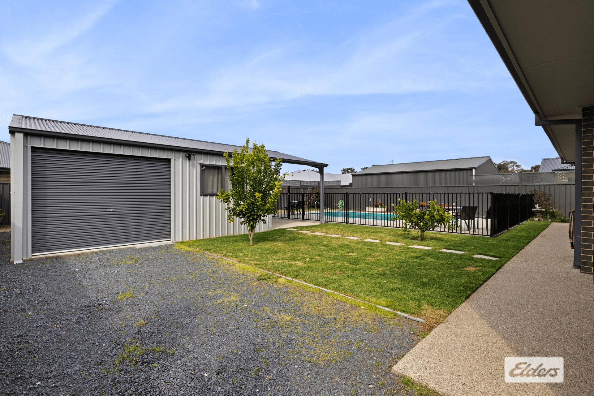 136 Read Street, Howlong, NSW 2643