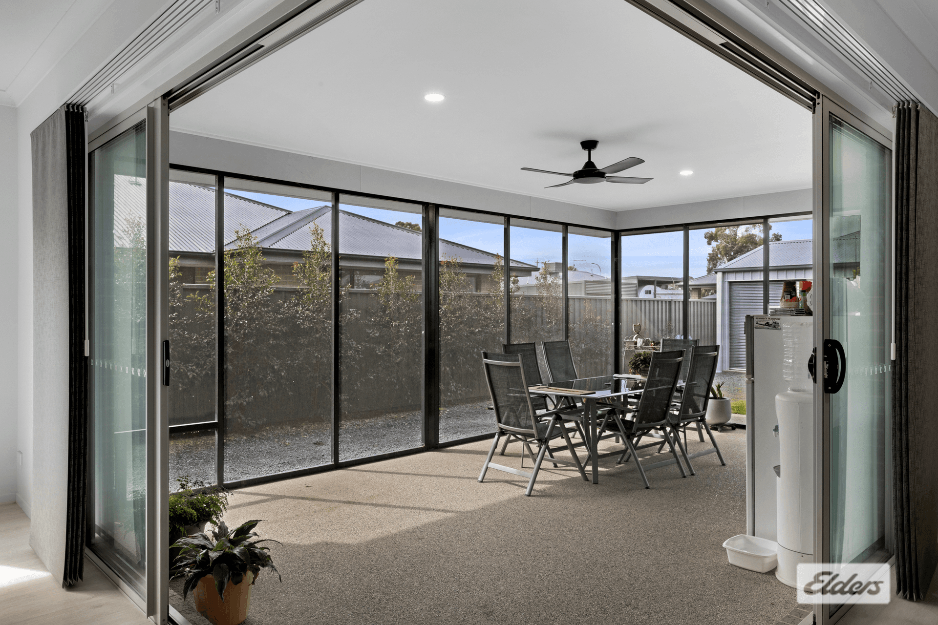 136 Read Street, Howlong, NSW 2643