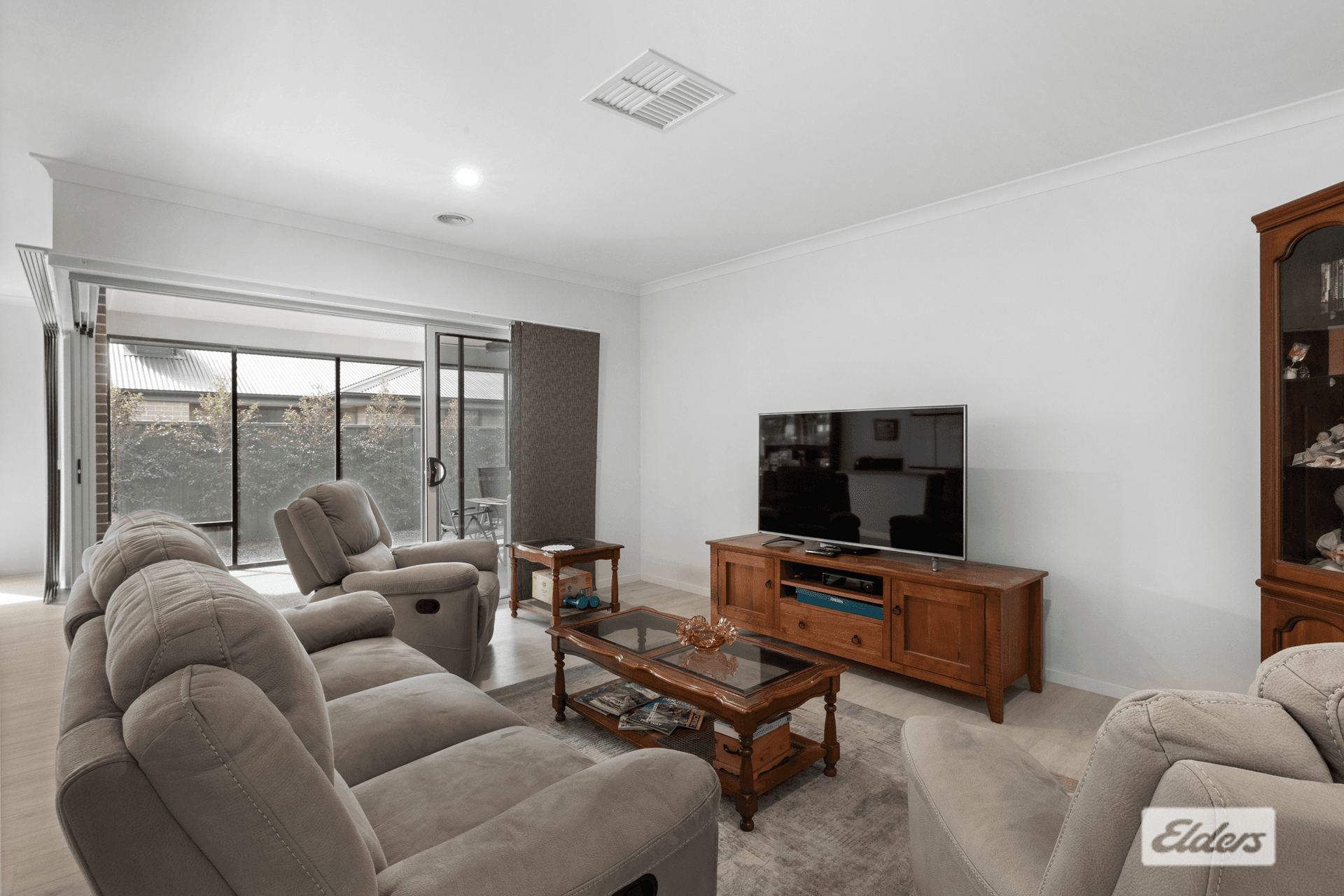 136 Read Street, Howlong, NSW 2643