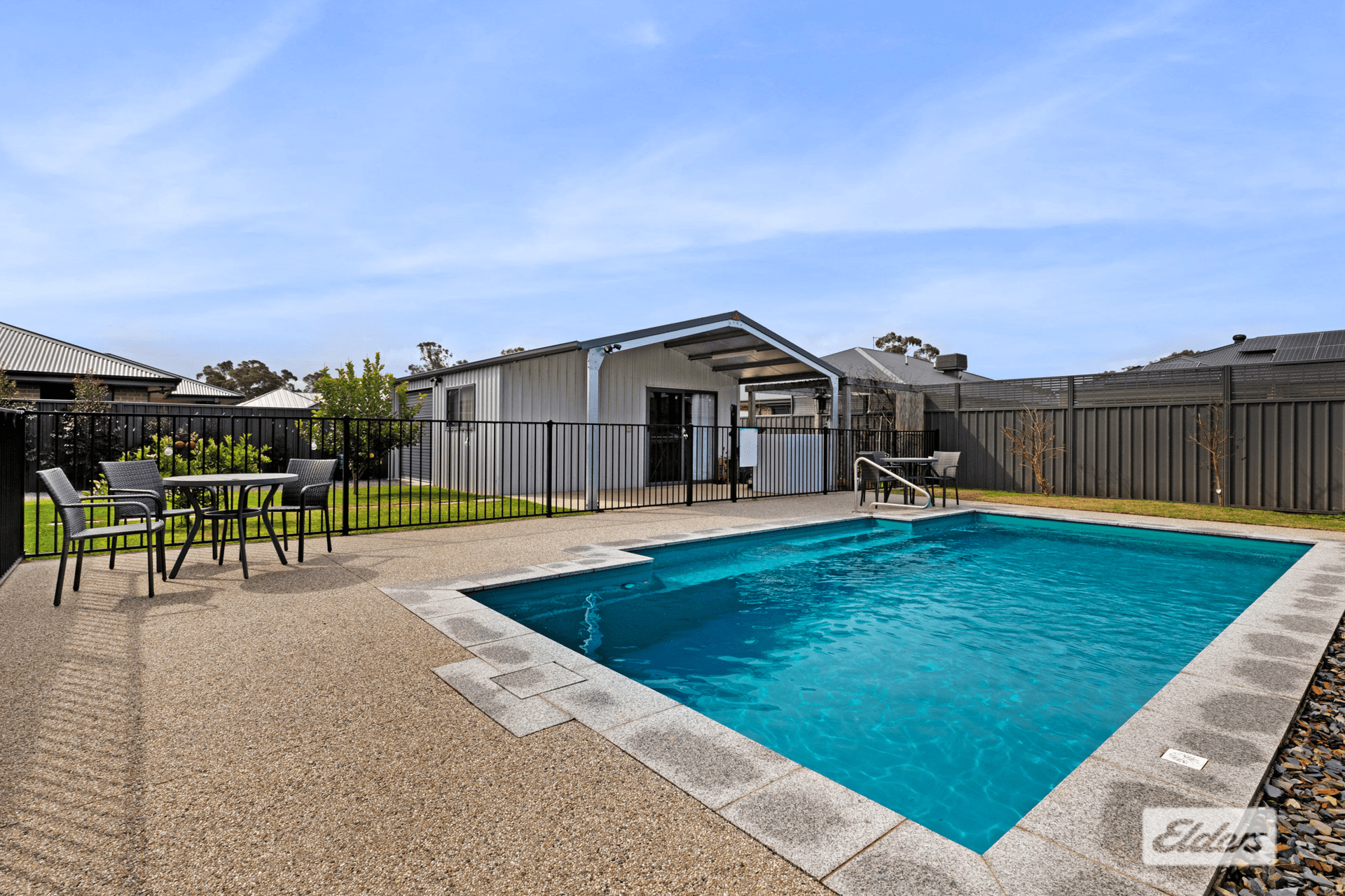 136 Read Street, Howlong, NSW 2643