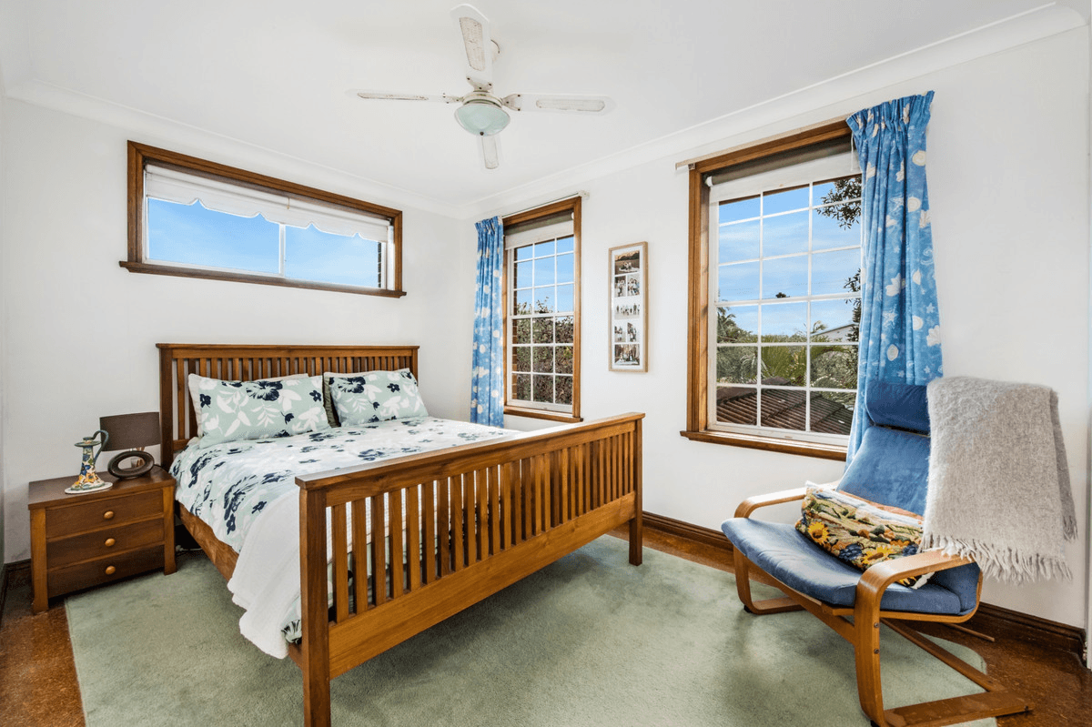 17 Ocean View Drive, Wamberal, NSW 2260