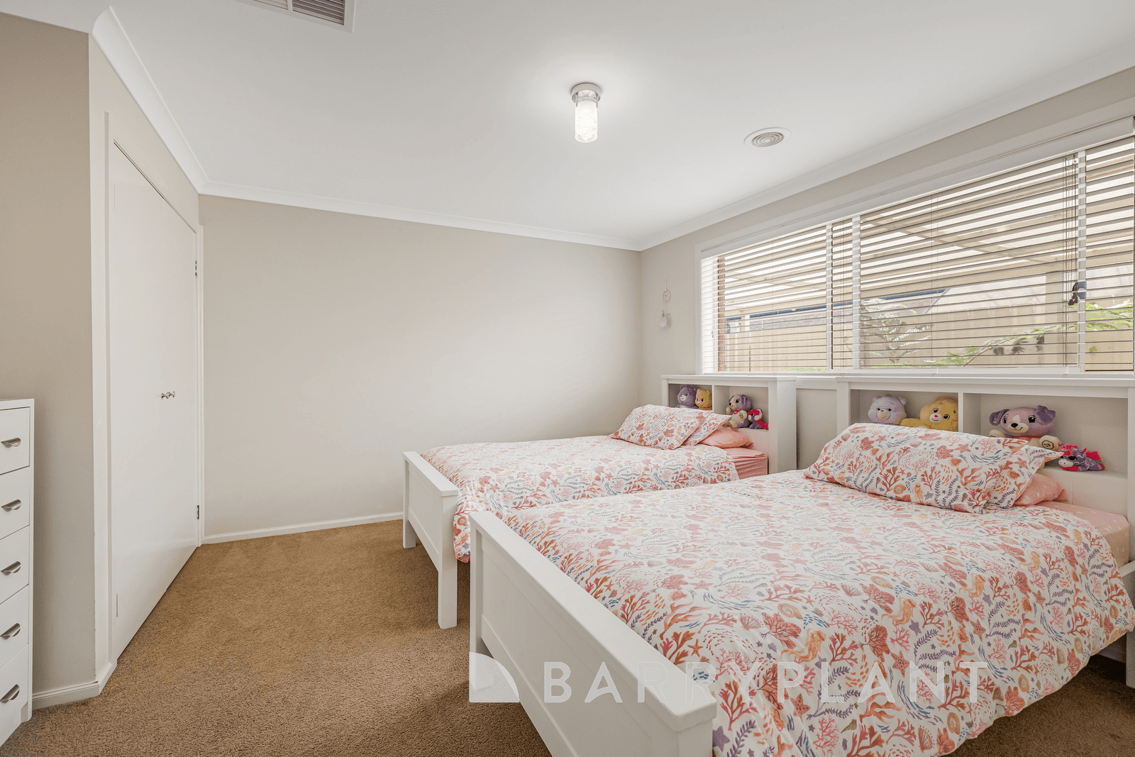 12 Phar Lap Place, Kurunjang, VIC 3337