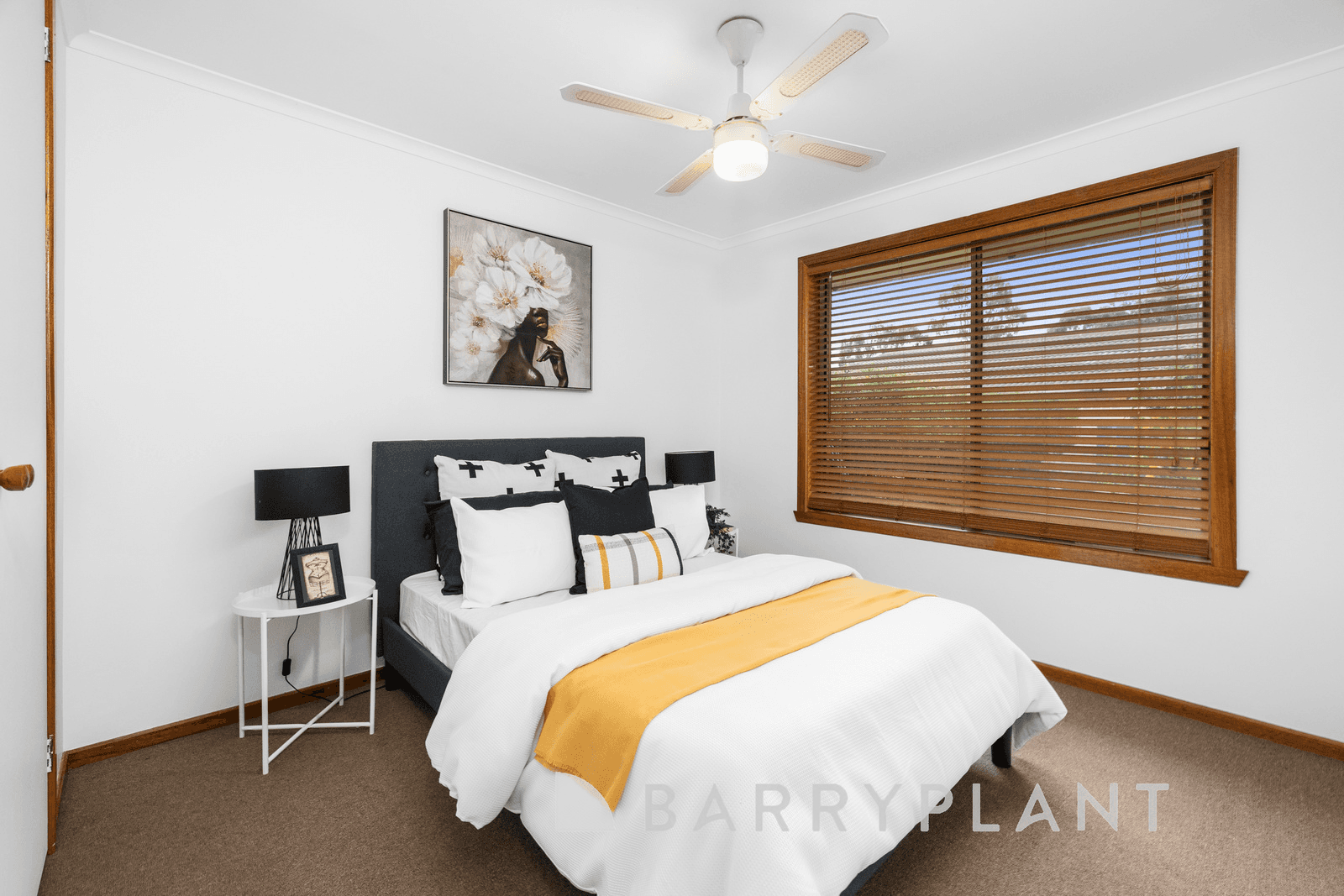 72 Pennyroyal Crescent, Kurunjang, VIC 3337