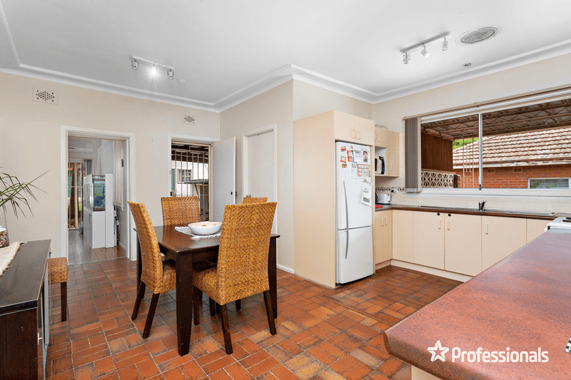 11 Springfield Road, Padstow, NSW 2211