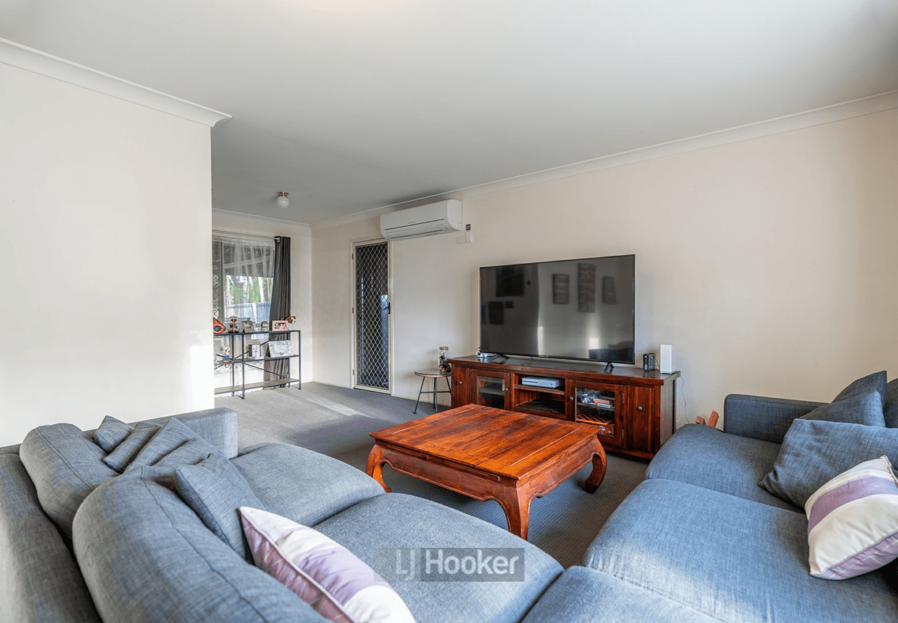 33 Murrumbidgee Street, HILLCREST, QLD 4118