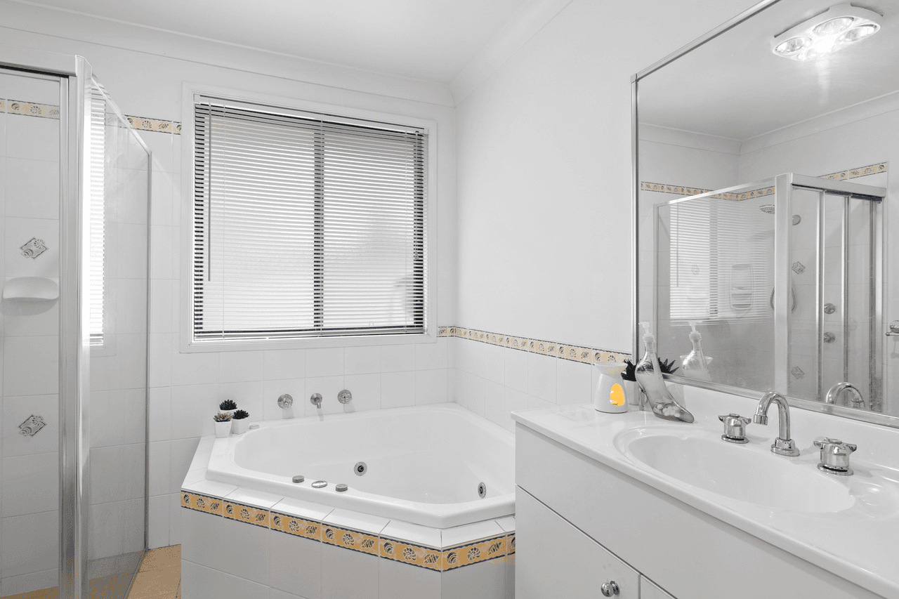 23 Glencoe Avenue, Hamlyn Terrace, NSW 2259