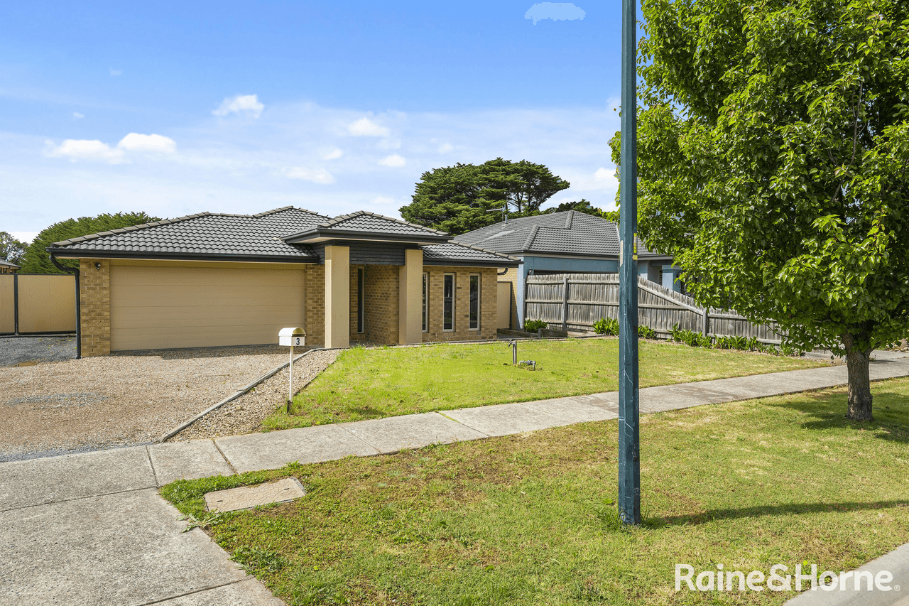 3 Egan Court, RIDDELLS CREEK, VIC 3431