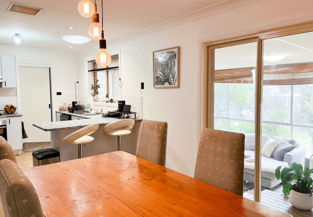27 Blaxland Street, PARKES, NSW 2870